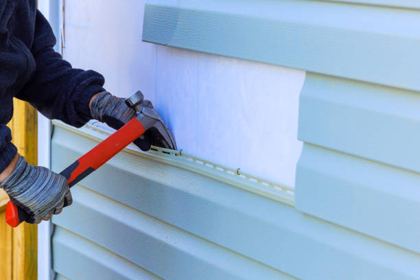 Reliable Siding Repair contractor in East Rochester, NY by Creative Siding